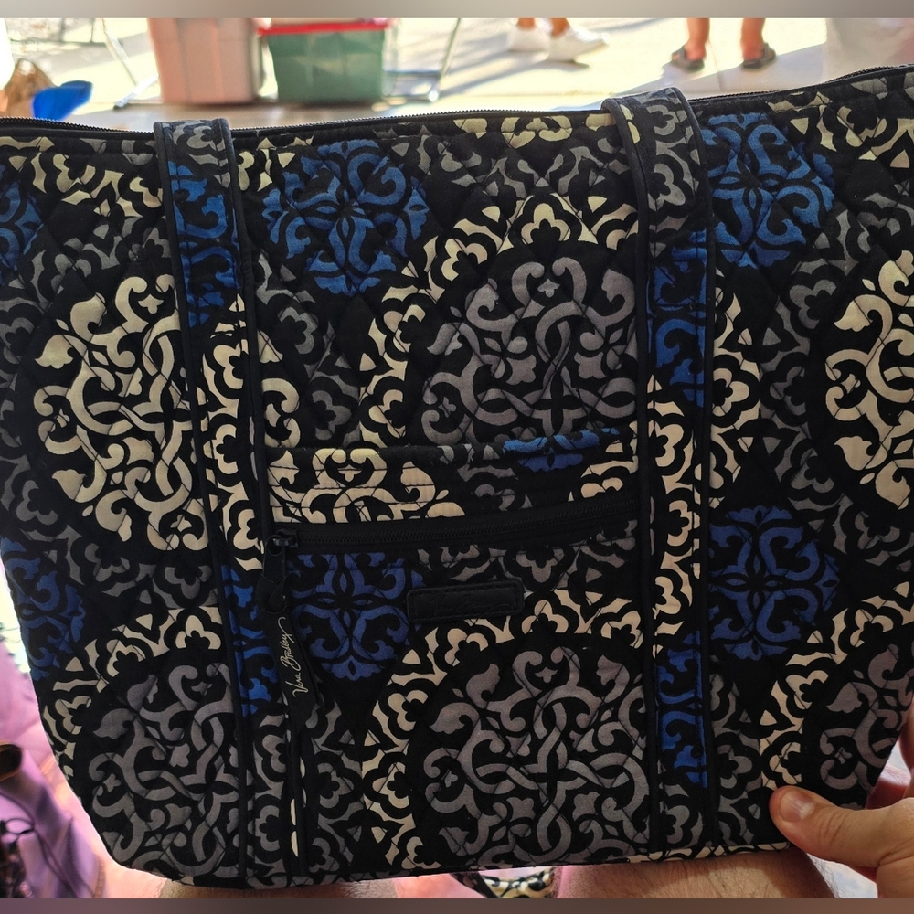 Vera Bradley Canterberry Cobalt Hipster Crossbody Purse Shoulder Bag Adjustable